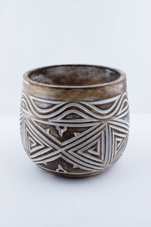 ГОРШОК АНТИК ТРЕУГОЛЬНЫЙ ОРНАМЕНТ 16СМ